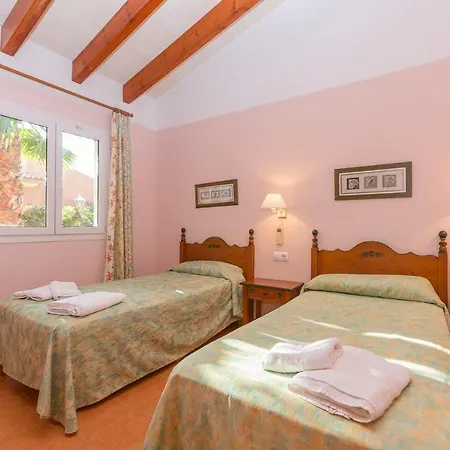 Villa Azalea Cala en Bosch
